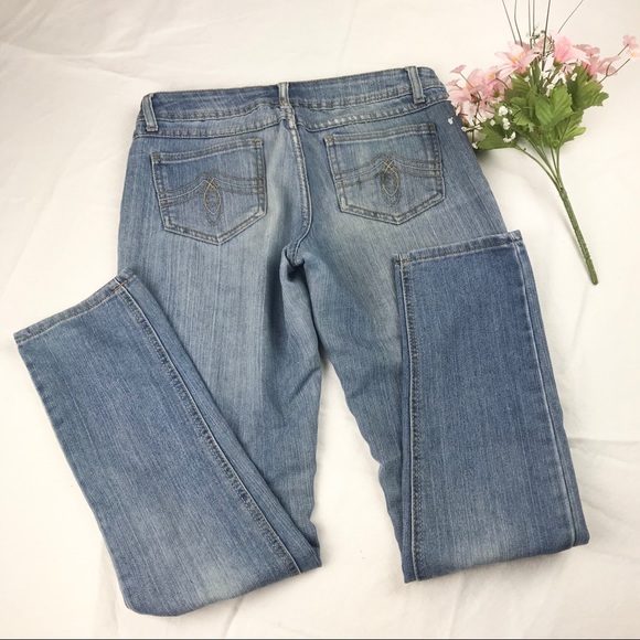 Blue jeans!! - Picture 2 of 6